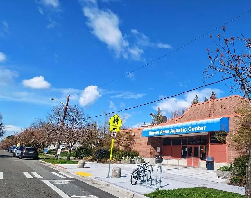 Walker Paradise #2 With 1 Permitted Street Parking In Front Seattle United States